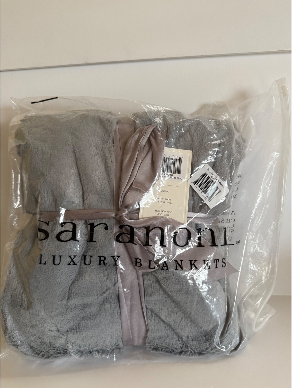 Saranoni Lush Receiving Blanket Gray 30x40 Plush Baby Blanket – New with Tags